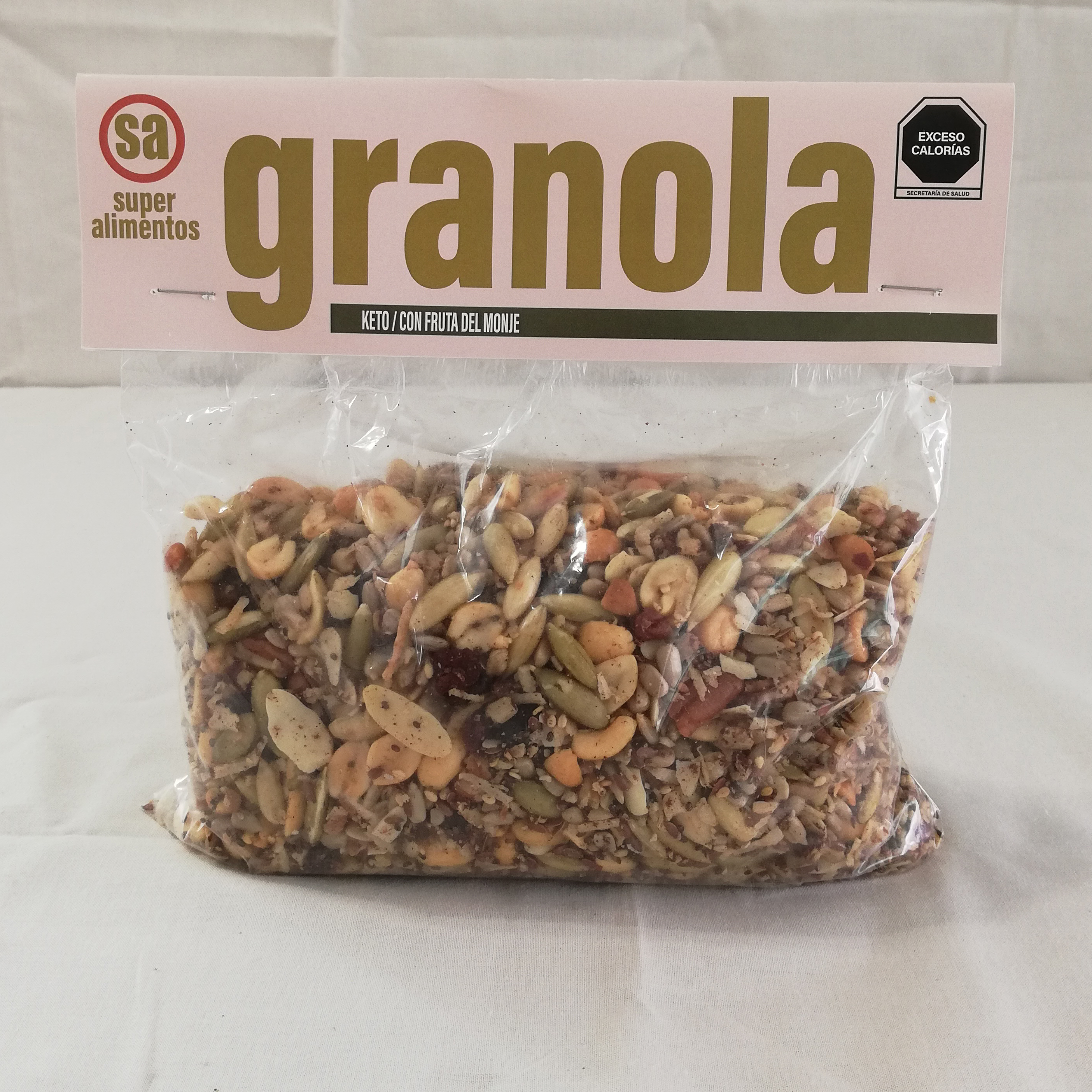 Granola Keto 1/2 kg en canasta en casa